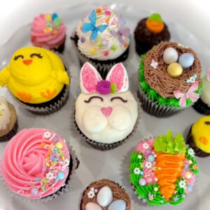 12 Easter themed cupcakes