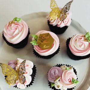 Dozen Mother's Day cupcakes