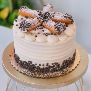 Cannoli Cake
